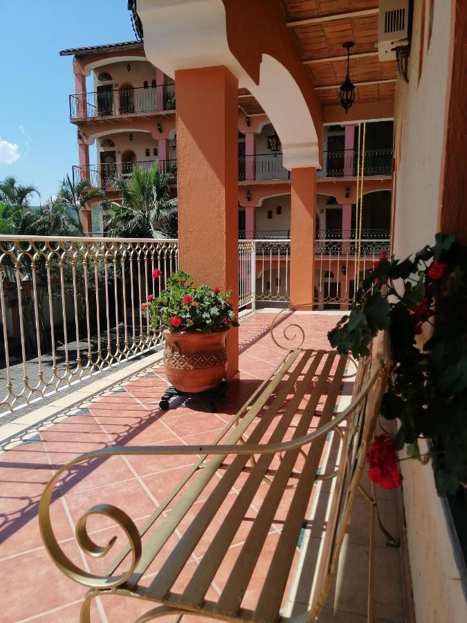 Hotel Providencia Talpa de Allende Exteriör bild